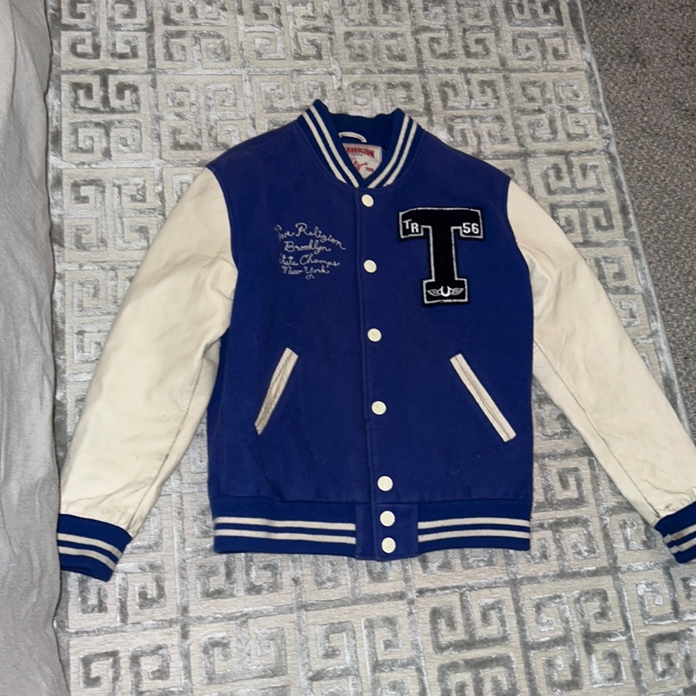 True religion letterman